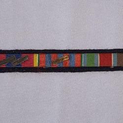 Rappel de m&eacute;dailles placard arm&eacute;e fran&ccedil;aise guerre Ex Yougoslavie
