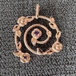 Tr&egrave;s joli pendentif or massif 18 carats - floral - fleur - tourmaline