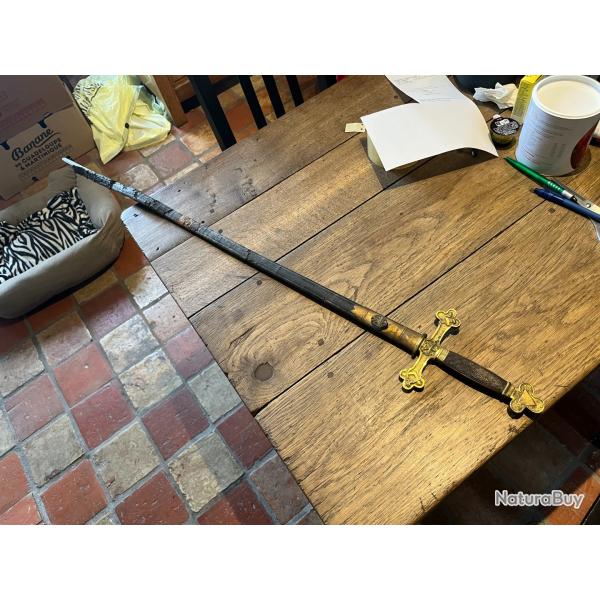 EPEE Ma�onnique19 eme avec une partie du fourreau