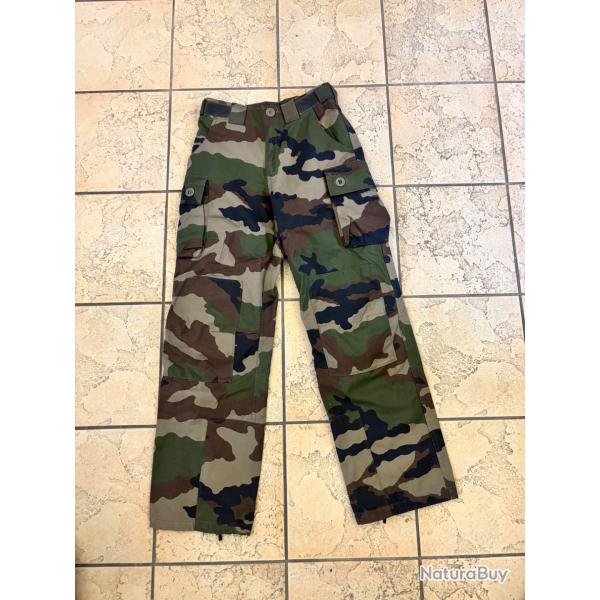 Pantalon de combat CE zone temp�r� T. 69/76L - 1� sans prix de r�serve !!
