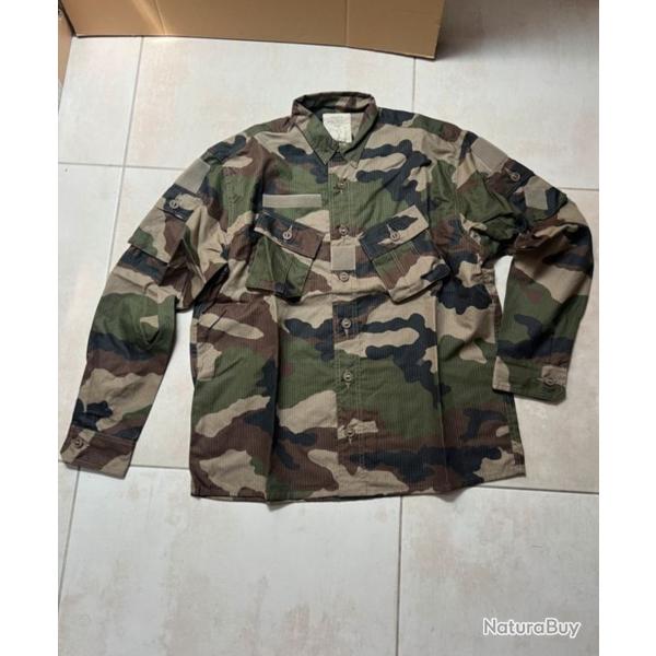 Chemise �quatoriale