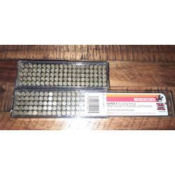 Lot de 180 munitions Winchester SUPER X 22LR