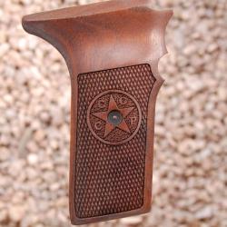 PLAQUETTES (GRIP) TOKAREV TT-33 (s&eacute;curit&eacute; US) (damier+logo)