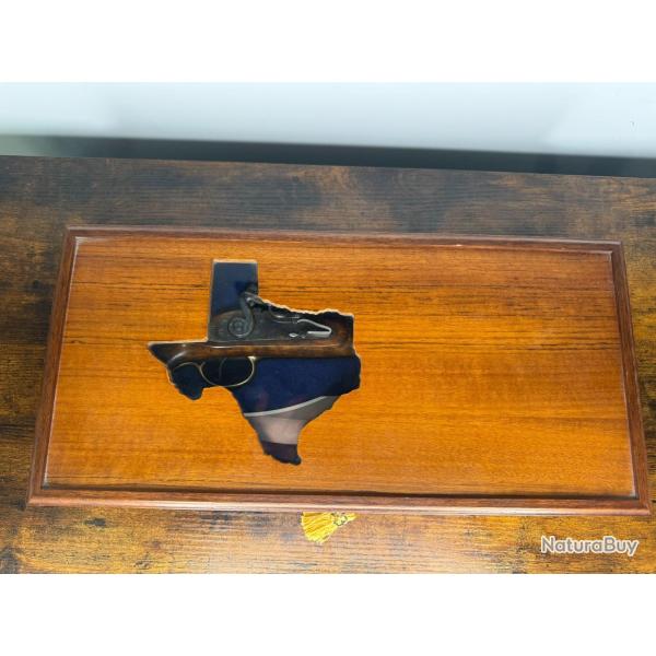 PEDERSOLI Coffret comm�moratif souvenir du Fort Alamo TEXAS couteau Bowie