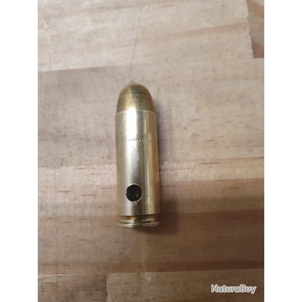 1 cartouche inerte de calibre 45 WINCHESTER MAGNUM � balle blind�e