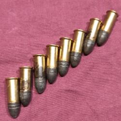 8 munitions &agrave; ammorces cach&eacute; Cal320 poudre noire en tr&egrave;s bon &eacute;tat de conservation mais "percut&eacute;" !