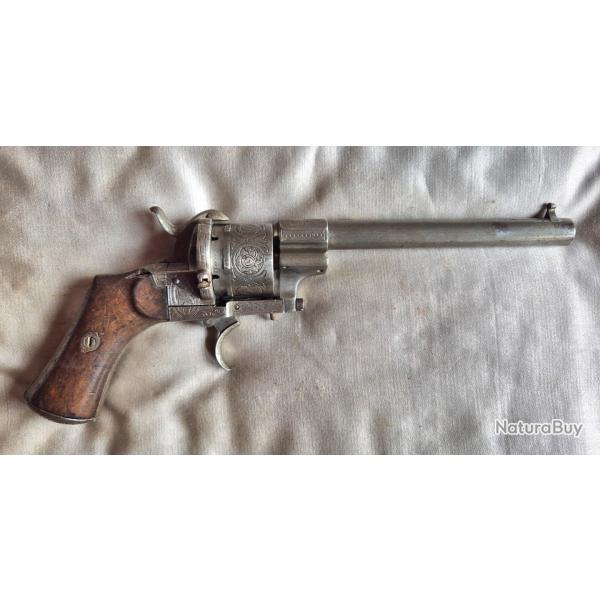 Revolver LEFAUCHEUX 9MM a broche propre mais  MECANISME a RESTAURER