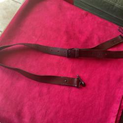 Bretelle en cuir pour arme militaire, pas de prix de r&eacute;serve