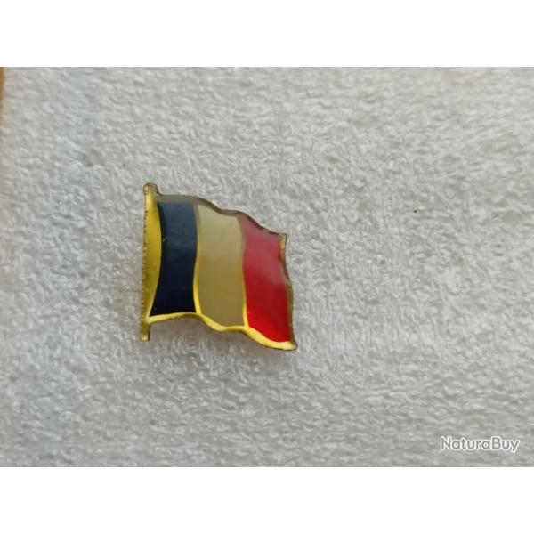 PINS DRAPEAU FRANCAIS BLEU BLANC ROUGE   modele2