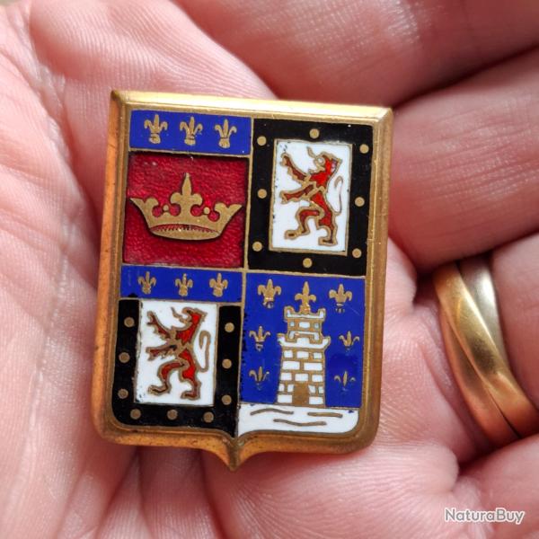 INSIGNE ESCADRON DE TRANSPORT 3 / 61 POITOU ( EMAIL GRAND FEU )