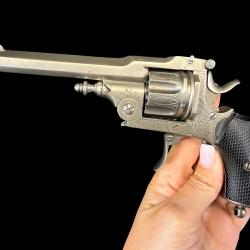 SUPERBE REVOLVER TYPE WARNANT cal. 320