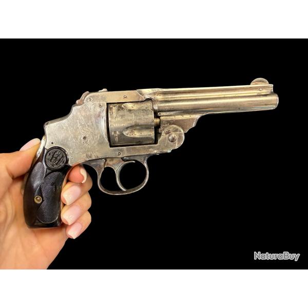 SMITH & WESSON HAMMERLESS calibre 38sw