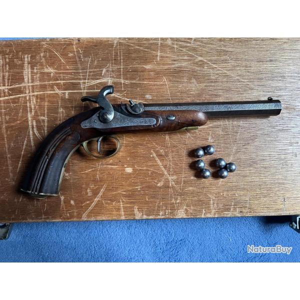 Pistolet dit de duel � percussion d'�poque 19� � Poudre noire