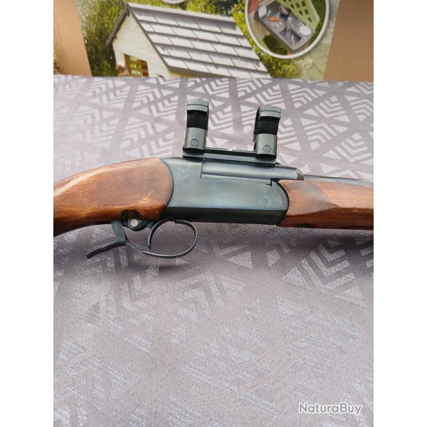 Superbe carabine baikal 222 vendu avec ses colliers pour lunette