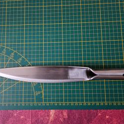 Couteau fixe artisanal pouvant servir de lance &eacute;pieu neuf