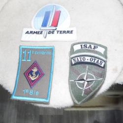 lot d'&eacute;cussons militaires