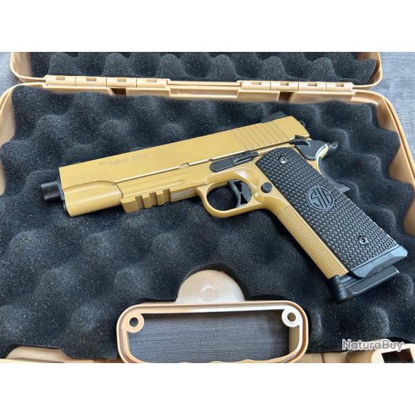 Colt 1911 Sig Sauer SCORPION Emperor. �tat quasi neuf. Cal 4,5 billes 3J. Livr� en Mallette Sig