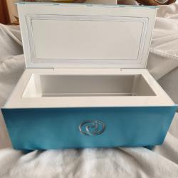 Mini frigo medicaments life in a box