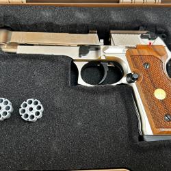 Beretta 92fs bronze et bois. &Eacute;tat quasi neuf. Magnifique ! Cal.4,5 4J. Mallette Nuprol