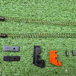 Lot de pi&egrave;ces r&eacute;fection chargeur Smith & Wesson 422
