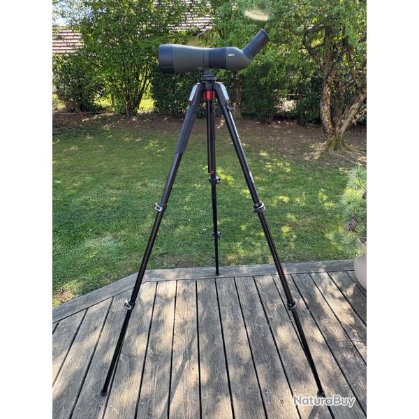 Longue-vue MEOPTA S2 82 Vario 20x70 + tr�pied + adaptateur t�l + housse protection