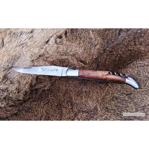Vente ou �change -Laguiole en Aubrac 12 cm Noyer Tire-Bouchon Sandvik 12C27 Guilloch�.Laguiole en Au