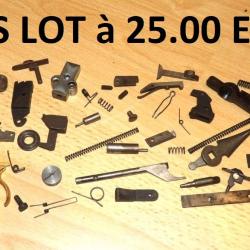 GROS lot de pi&egrave;ces de fusil &agrave; 25.00 Euros !!! - VENDU PAR JEPERCUTE (D23B1135)