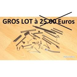 GROS LOT de pi&egrave;ces de fusil &agrave; 10.00 Euros !!!!!!!!!!! - VENDU PAR JEPERCUTE (SW409)