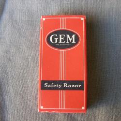 WW2 US RASOIR AM&Eacute;RICAIN MILITAIRE " GEM " NEUF DANS SA BO&Iuml;TE ( 39-45)