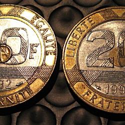 France  2 x 20 francs bim&eacute;tal Mt st Michel V ouvert & ferm&eacute;
