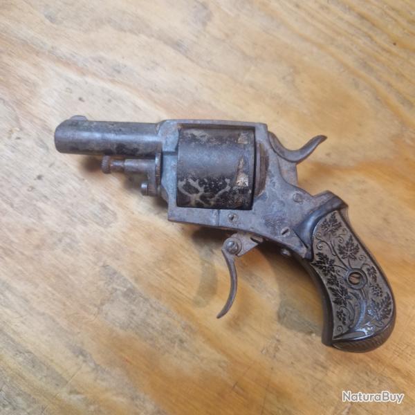 ENCHERE A 1�  - REVOLVER BRITISH BULLDOG pour pi�ces
