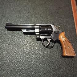 REVOLVER SMITH AND WESSON MODELE 28-2 HIGHWAY PATROLMAN CAL 357 CAT B