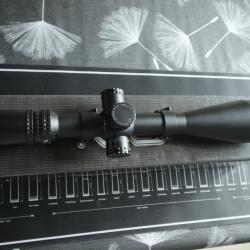 Lunette NIGHTFORCE NXS 8-32x56 r&eacute;ticule NP-2DD