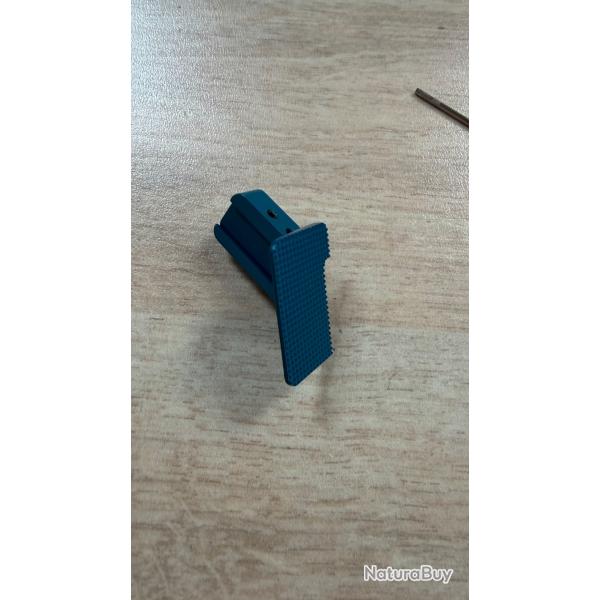 Repose pouce pour SFX Rival S