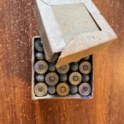 Rare bo&icirc;te compl&egrave;te de cartouches calibre .380 Victor Francotte, May et Cie