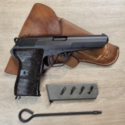 Pistolet CZ mod&egrave;le VZ 52 - Calibre 7,62x25 Tokarev + Holster cuir et second chargeur (Occasion)