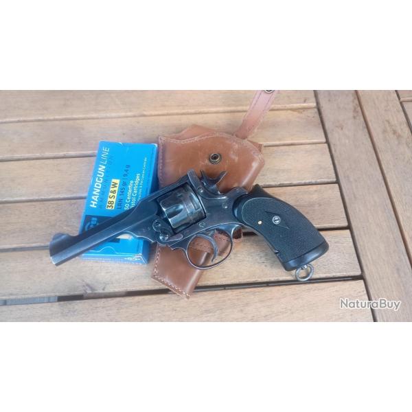 Revolver Webley et Scott Mark III  cal .38 WWII