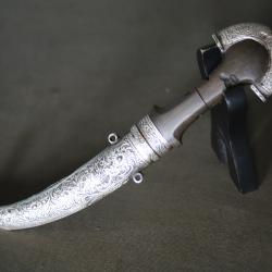 Dague Marocaine d'enfant dite koumya, argent et corne - Maroc, 1894-95