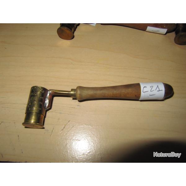 Dosette � poudre et plomb (rep C21)