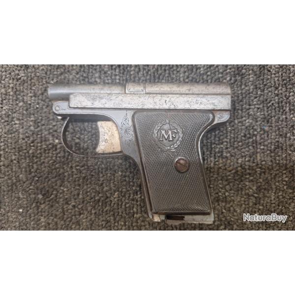Pistolet MANUFRANCE dit le FRANCAIS second mod�le