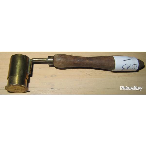 Dosette � poudre et plomb (rep C19)