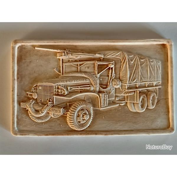 Bas relief GMC avec support