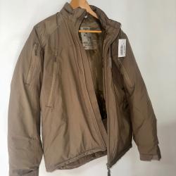 Veste chaude arm&eacute;e M