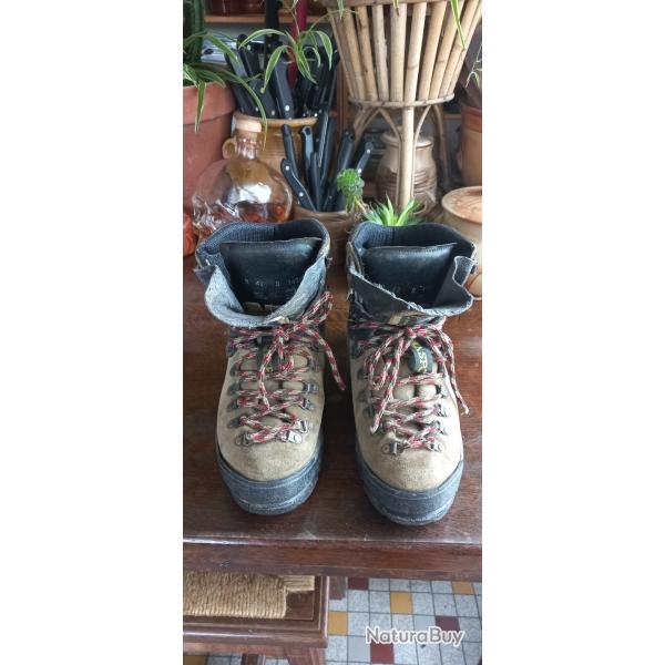 Chaussures de montagne la sportive