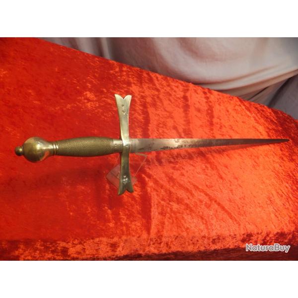 Rare �p�e de confr�rie ou de franc-ma�onnerie. Nombreux marquages et symboles �sot�riques grav�s