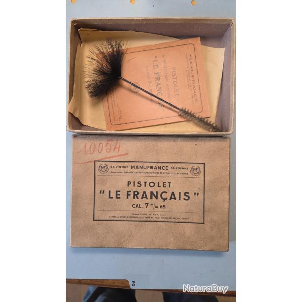 Une belle boite carton du pistolet LE FRANCAIS MF St Etienne Cal 7,65 avec sont livret et lavoir