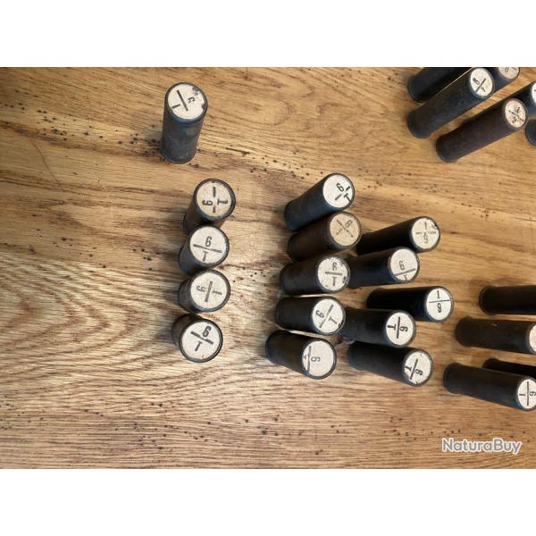 cartouche m�tallique ancienne