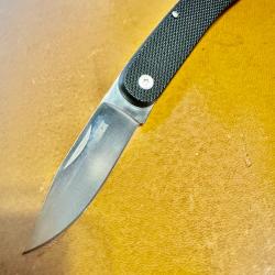 A SAISIR COLD STEEL MODELE ULTRA LOCK