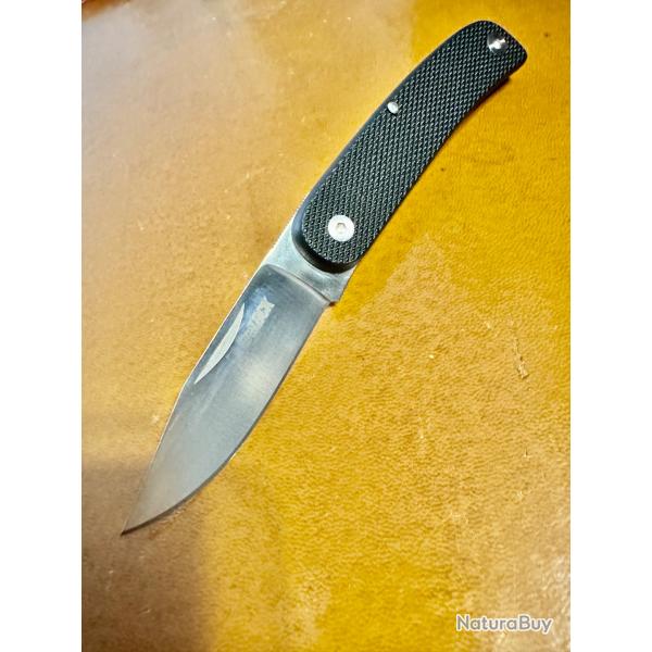 A SAISIR COLD STEEL MODELE ULTRA LOCK