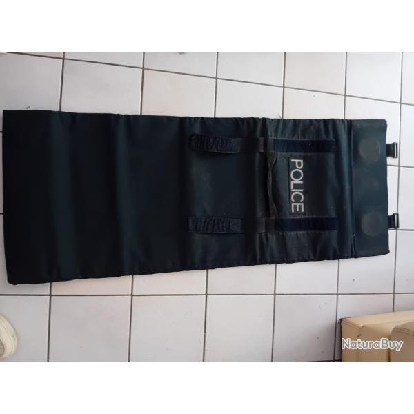 ENCHERE BOUCLIER BALISTIQUE SWAT HAWK DEPLIABLE NIVEAU 3A DE 150 CM DE HAUTEUR ET 52 CM DE LARGEUR